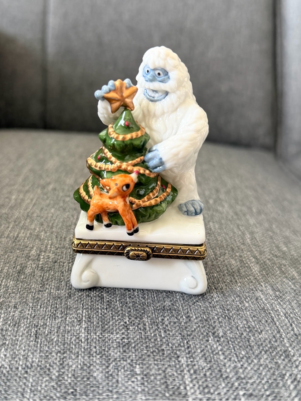 1999 PHB Midwest of Cannon Falls Abominable Snowman and Rudolph Trinket Box